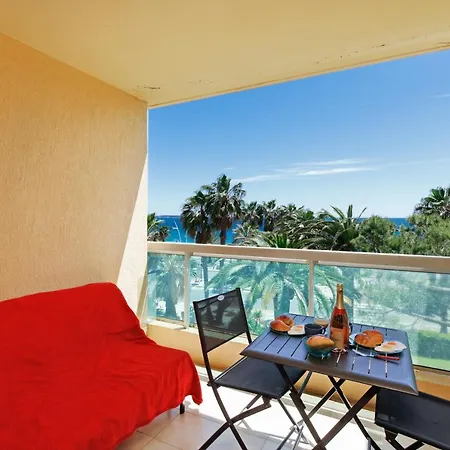 Apartament Sea Side Yourhosthelper